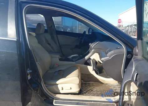 2010 Acura Tsx 2.4 from USA, damaged, VIN JH4CU2F63AC038376